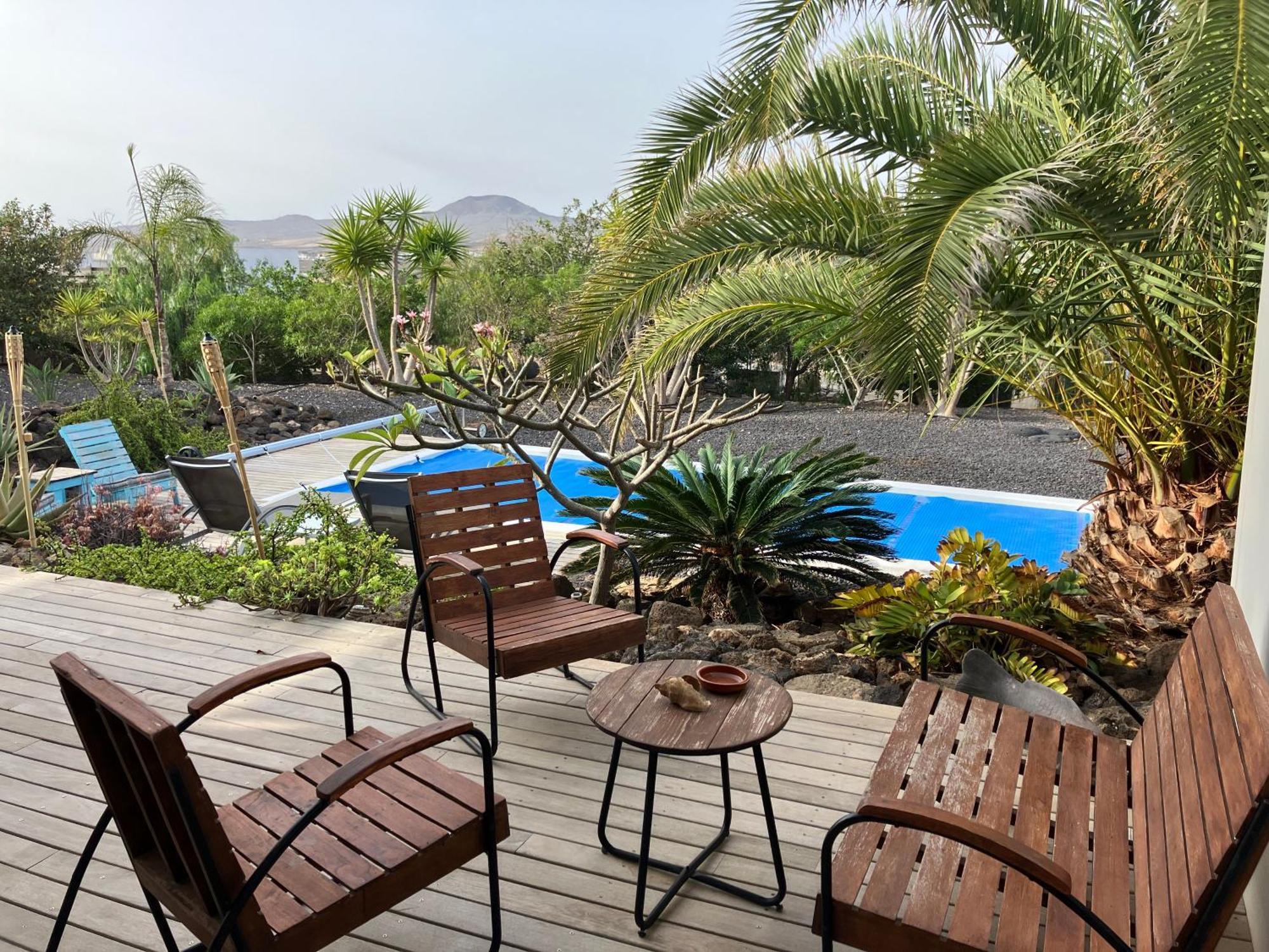Majanicho Rock - Villa With Heated Pool Lajares Exterior foto